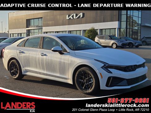 New 2026 Kia K5 LXS image 1