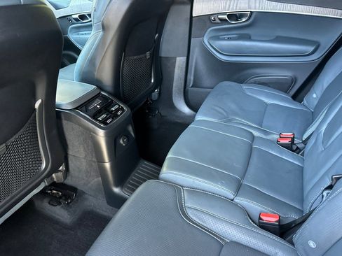 Used 2021 Volvo XC90 T8 Inscription w/ Advanced Package image 30