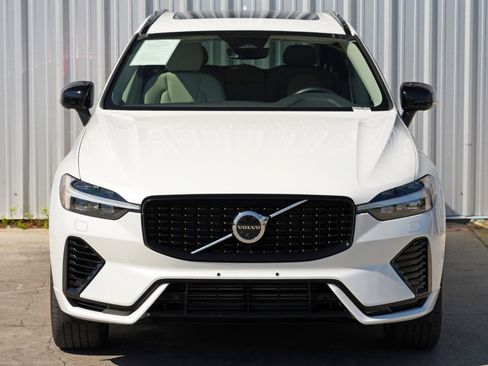Used 2023 Volvo XC60 T8 Plus w/ Climate Package AWD/4WD image 47