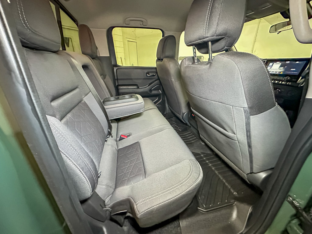 Used 2025 Nissan Frontier SV w/ SV Convenience Package AWD/4WD image 22