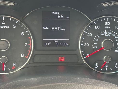 Used 2018 Kia Forte LX FWD image 23