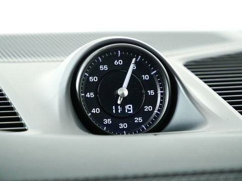 New 2026 Porsche Cayenne Coupe image 19