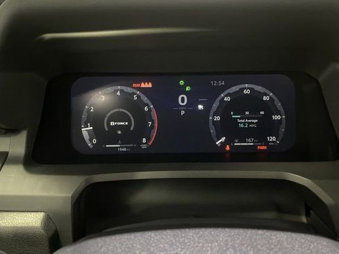 Certified 2025 Toyota Tacoma TRD Off-Road image 14