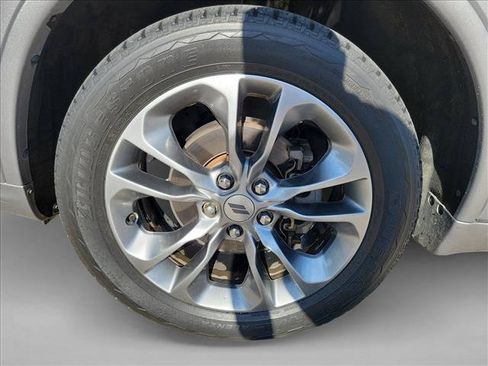 Used 2019 Dodge Durango GT AWD/4WD image 10