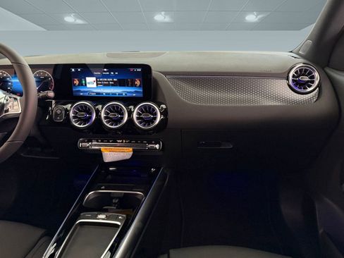 New 2026 Mercedes-Benz GLA 250 image 25