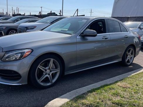 Used 2016 Mercedes-Benz C 300 4MATIC Sedan image 5