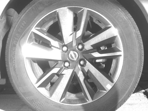 Used 2025 Nissan Versa SV image 13