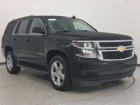 Used 2017 Chevrolet Tahoe LT image 7