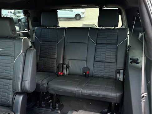 Used 2026 Cadillac Escalade Platinum Sport w/ LPO, Floor Liner Package image 27