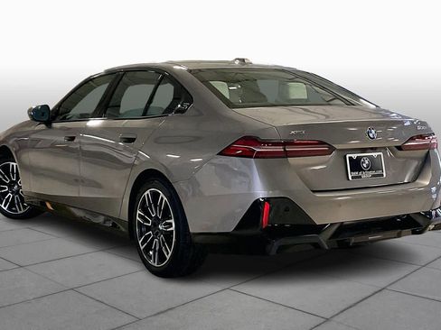 New 2026 BMW 530i xDrive 530i xDrive w/ M Sport Package image 12