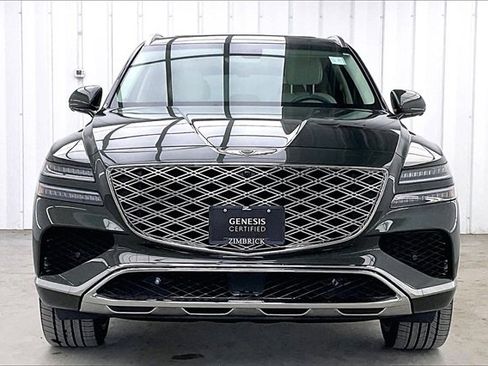 Used 2025 Genesis GV80 3.5T Prestige image 3