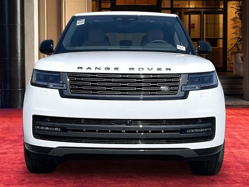 New 2026 Land Rover Range Rover Long Wheelbase SE AWD/4WD image 2