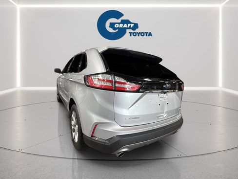 Used 2019 Ford Edge Titanium w/ Cold Weather Package AWD/4WD image 9