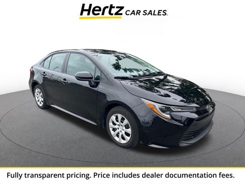 Used 2025 Toyota Corolla LE FWD image 1
