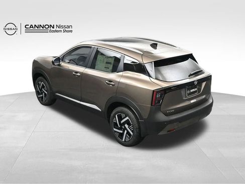 New 2026 Nissan Kicks SV w/ SV Premium Package FWD image 32