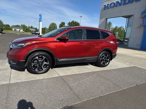 Used 2018 Honda CR-V Touring image 11