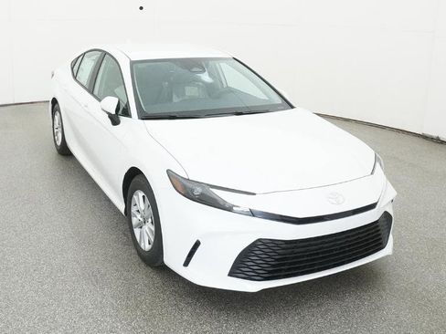 New 2026 Toyota Camry LE FWD image 30