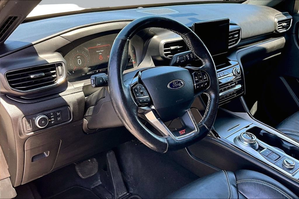 Used 2021 Ford Explorer ST w/ Equipment Group 401A AWD/4WD image 14