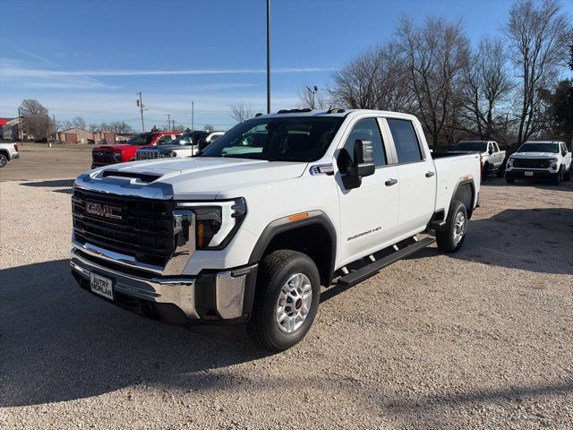 New 2026 GMC Sierra 2500 Pro AWD/4WD image 2