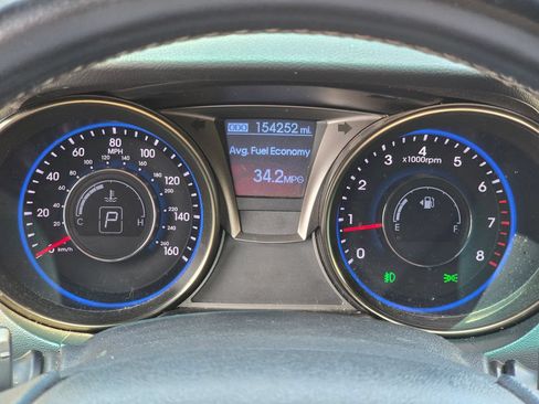 Used 2014 Hyundai Genesis 2.0T RWD image 9