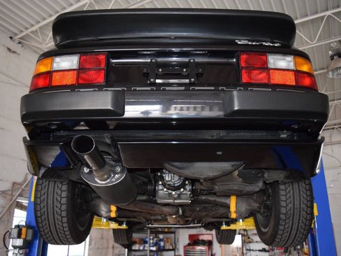 Used 1988 Porsche 944 Turbo RWD image 94