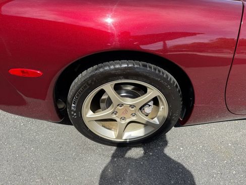 Used 2003 Chevrolet Corvette Convertible w/ Preferred Equipment Group1 image 36