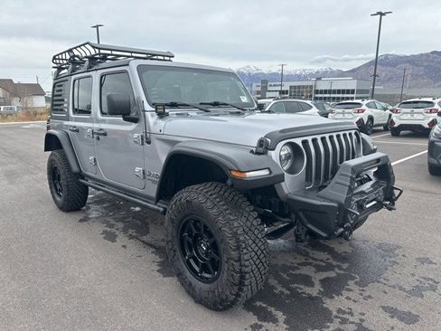Used 2021 Jeep Wrangler Unlimited Sport image 1