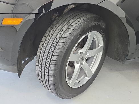 Used 2020 Porsche Macan AWD/4WD image 33