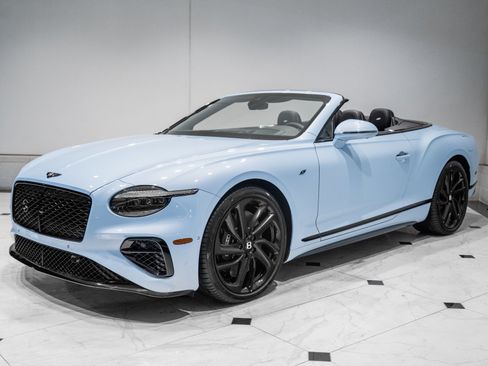 New 2026 Bentley Continental GTC AWD/4WD image 9