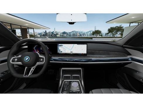 New 2026 BMW i7 eDrive50 w/ M Sport Package image 24
