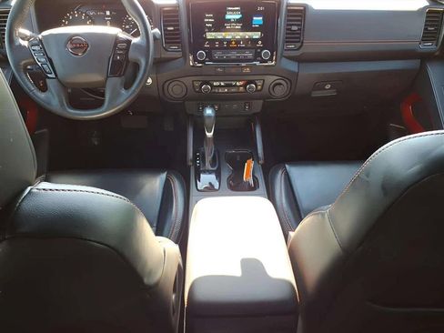 Used 2023 Nissan Frontier Pro-X w/ Pro-X Premium Package image 11