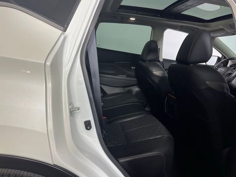 Used 2023 Nissan Murano Platinum w/ Cargo Package image 30