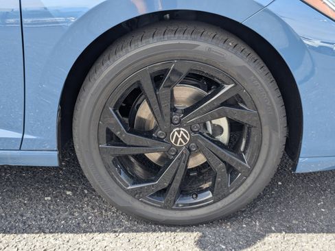 New 2026 Volkswagen Jetta SE FWD image 6