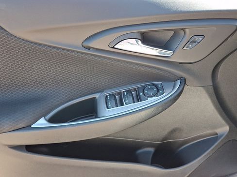 Used 2025 Chevrolet Malibu LT FWD image 23