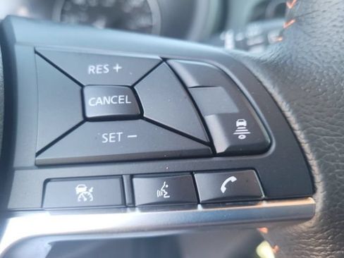 Used 2024 Nissan Kicks SR w/ SR Premium Package FWD image 15
