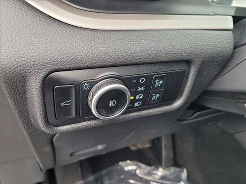 Certified 2024 Ford Explorer XLT w/ Equipment Group 202A AWD/4WD image 17