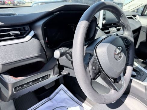 Used 2022 Toyota RAV4 Limited w/ Limited Grade Weather Package AWD/4WD image 15