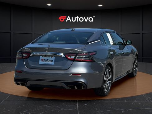 Used 2023 Nissan Maxima SV w/ Floor Mat Group FWD image 5