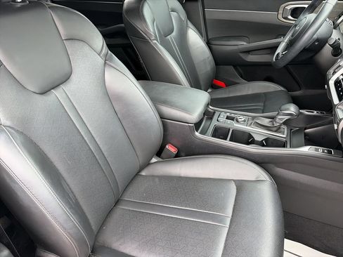 Used 2023 Kia Sorento EX w/ Panoramic Sunroof Package FWD image 36
