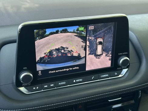 Used 2021 Nissan Rogue SL FWD image 18