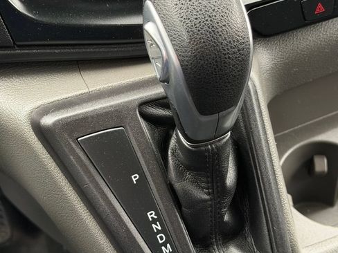 Used 2023 Ford Transit 350 XL RWD image 28