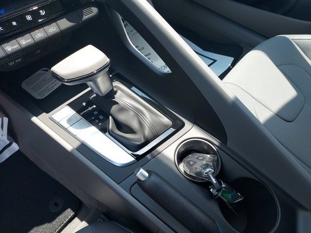 New 2026 Hyundai Elantra Sport FWD image 21