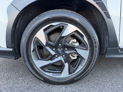 Used 2024 Subaru Crosstrek 2.5i Limited w/ Crosstrek Mirror Package image 25