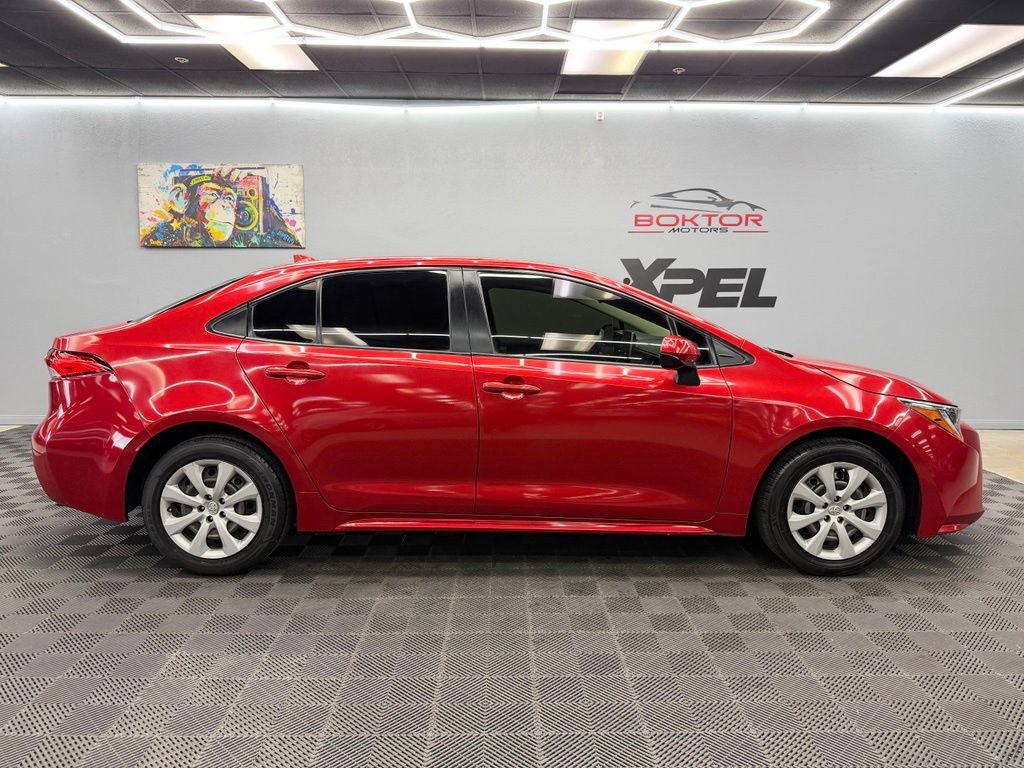 Used 2021 Toyota Corolla LE FWD image 16