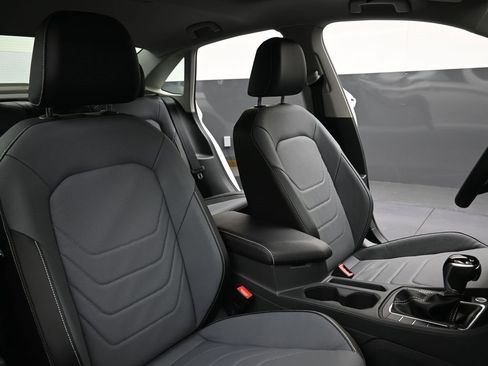 New 2026 Volkswagen Jetta SEL image 13