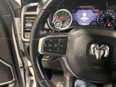 Used 2024 RAM 1500 Laramie image 25