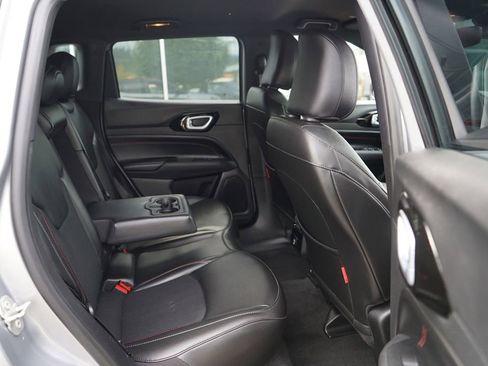 Used 2023 Jeep Compass Trailhawk AWD/4WD image 31