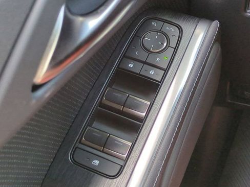 Certified 2024 Lexus GX 550 w/ Accessory Package (2T) image 24