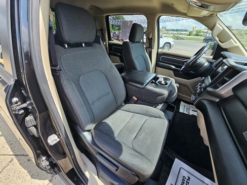 Used 2020 RAM 1500 Big Horn image 24