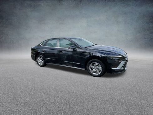 Used 2026 Hyundai Sonata SE image 28